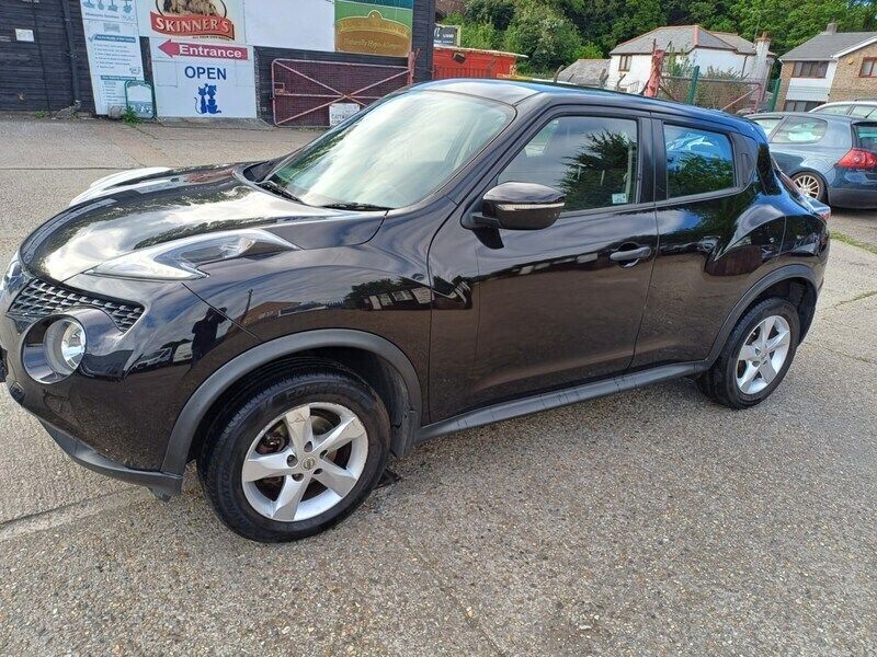 Black Used 2015 Nissan Juke Visia SUV | £2,595 (Super price) - Image 1/4