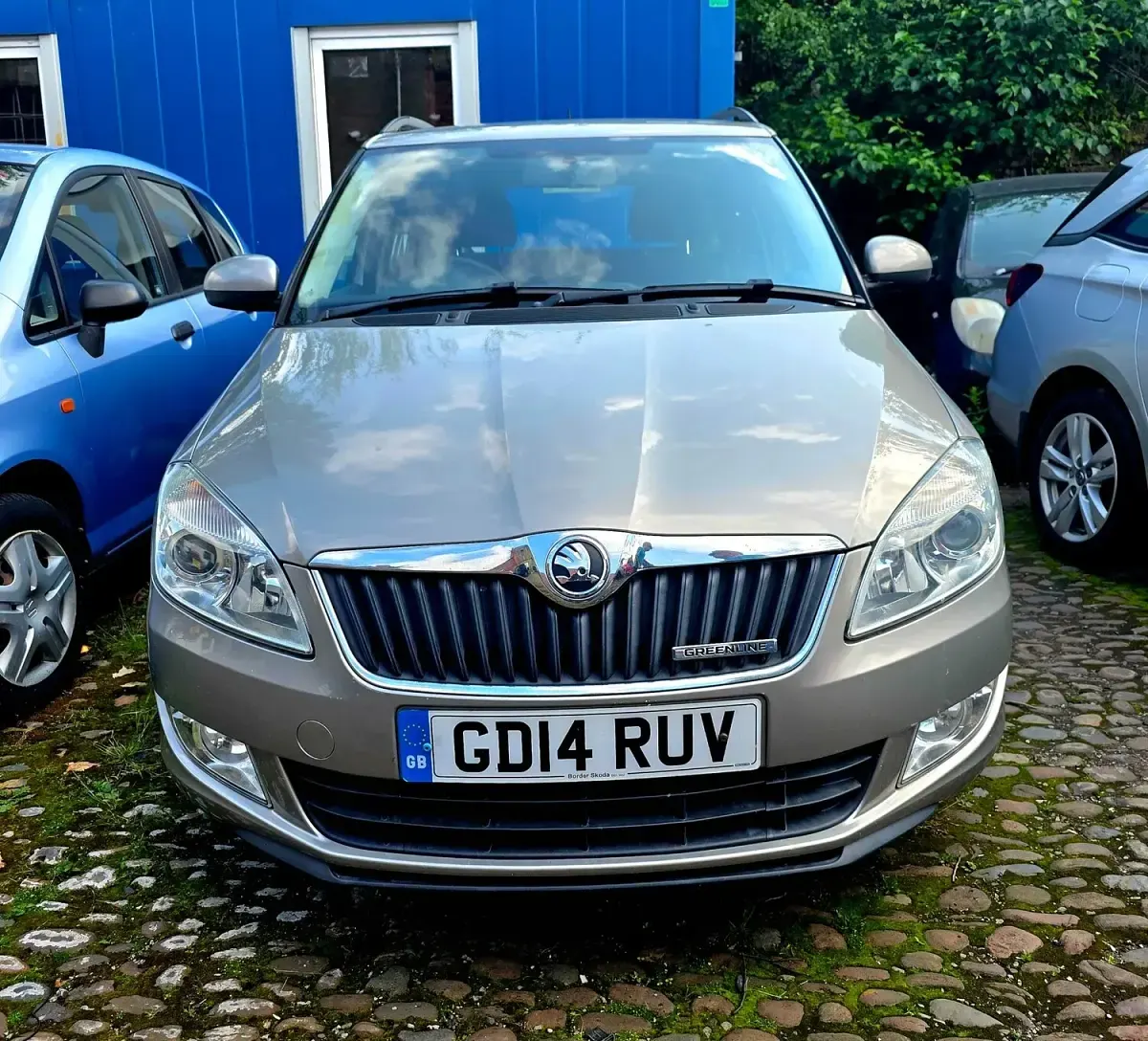 Used Skoda Fabia GreenLine 75 HP (55 kW) 2014 Beige Hatchback
