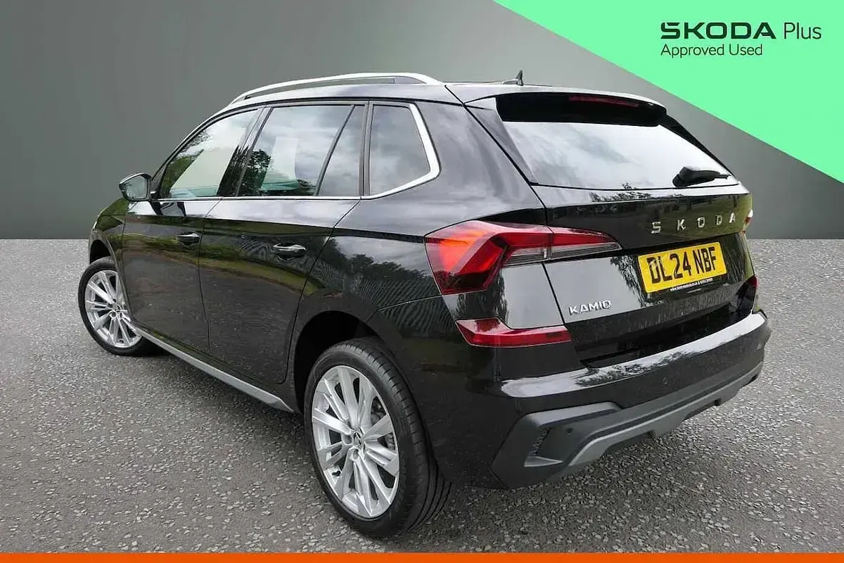 Used Skoda Kamiq SE L 110 HP (80 kW) 2024 Black magic pearl effect SUV