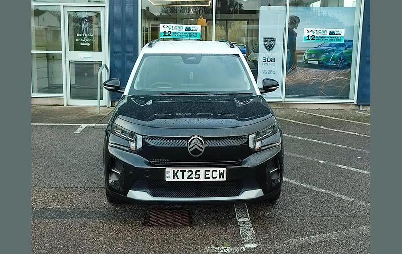 Begagnad Citroën C3 99 HK (72 kW) 2025 Svart Halvkombi
