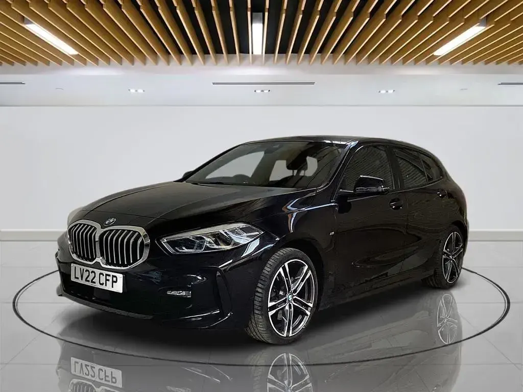 Used BMW 118 M Sport 136 HP (100 kW) 2022 Black Hatchback