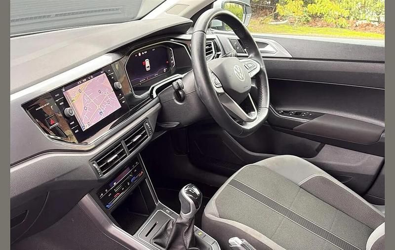 Used VW Polo Style 94 HP (69 kW) 2022 Silver Hatchback