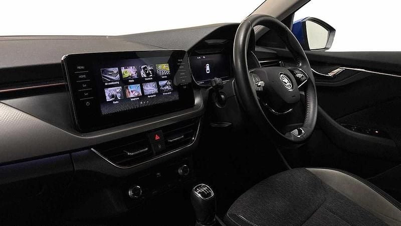 Used Skoda 110 R SE L 81 HP (59 kW) 2022 Energy blue Estate