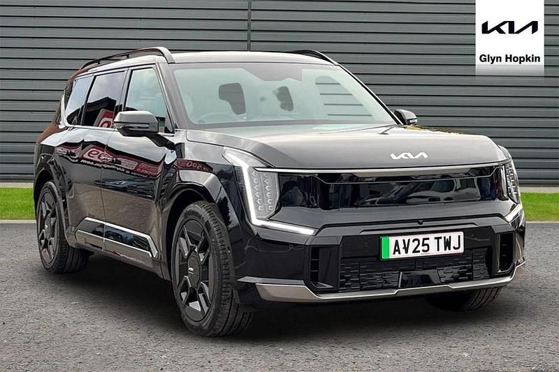Used 2025 Kia EV9 2 SUV | £57,022 (Good price) - Image 1/1