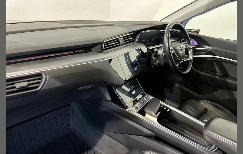 Used Audi e-tron Advanced 300 kW (408 HP) 2019 Grey SUV