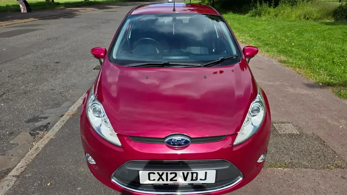 Used Ford Fiesta Zetec 2012 Red Hatchback
