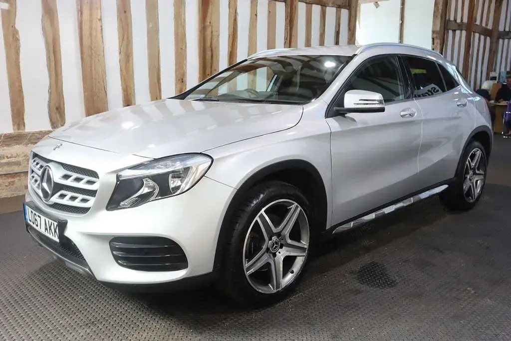 Used Mercedes GLA220 AMG line 2017 Silver SUV