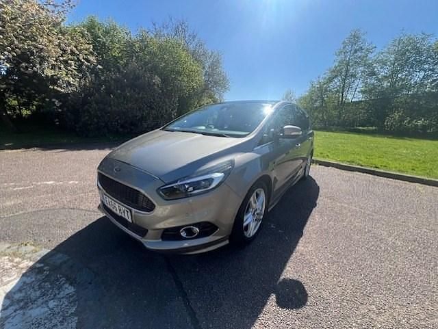 Begagnad Ford S-MAX Sport 180 HK (132 kW) 2016 Silver Minibuss