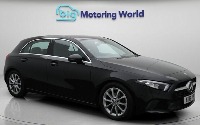 Used 2020 Mercedes A180 Executive Hatchback | £14,300 (Good price) - Image 1/4
