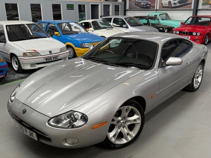 Silver Used 2003 Jaguar XK8 Coupe | £3,911 (Super price) - Image 1/4