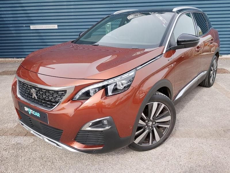 Used Peugeot 3008 Premium 129 HP (94 kW) 2018 Yellow SUV