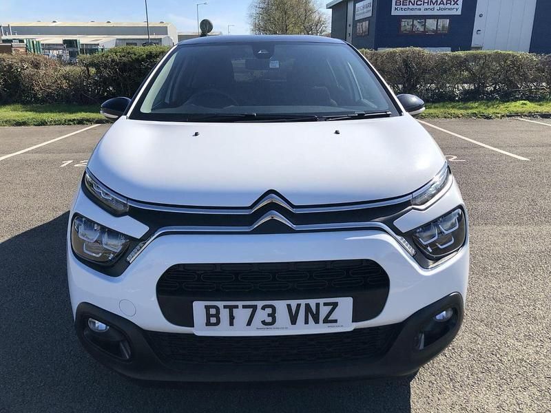 Used Citroën C3 PureTech 82 HP (60 kW) 2023 White Hatchback