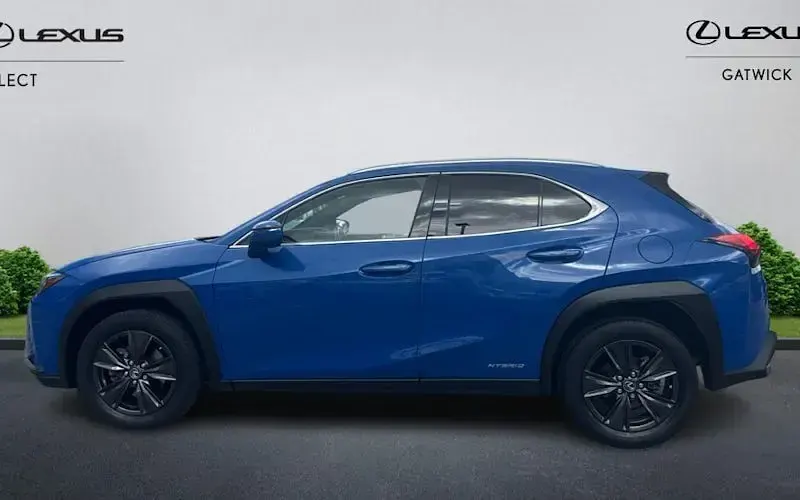 Used Lexus UX 184 HP (135 kW) 2024 SUV
