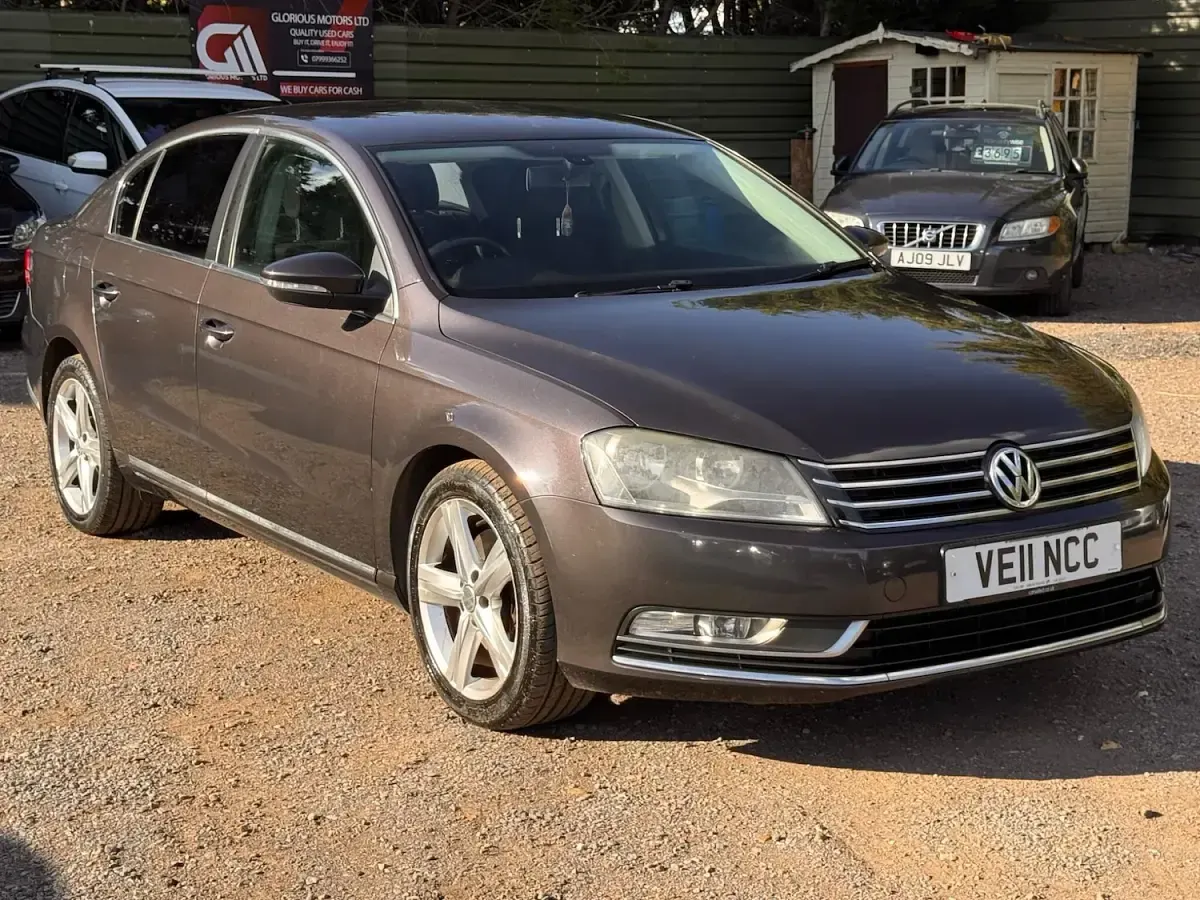 Used VW Passat SE 140 HP (102 kW) 2011 Bronze Sedan