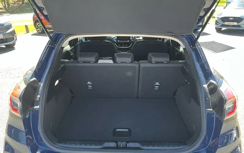 Second-hand Ford Puma Titanium 125 CP (91 kW) 2022 Albastru SUV