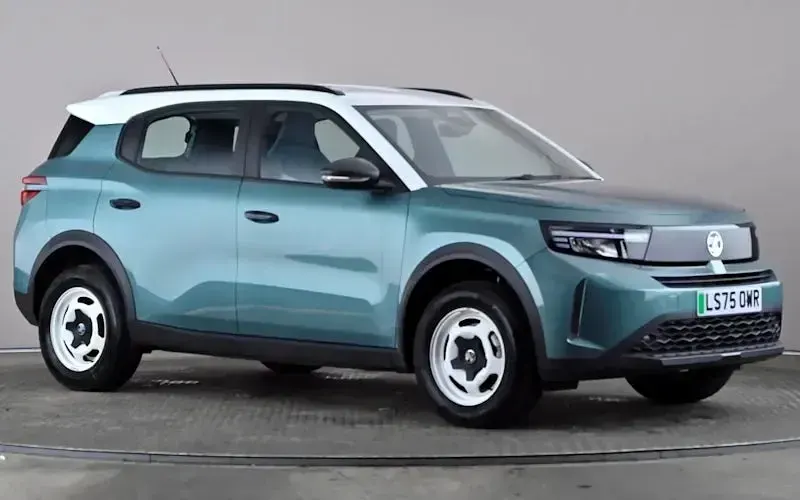 Used Vauxhall Frontera Design Edition 83 kW (113 HP) 2025 SUV