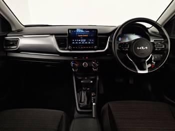 Used Kia Stonic 98 HP (72 kW) 2024 Black SUV