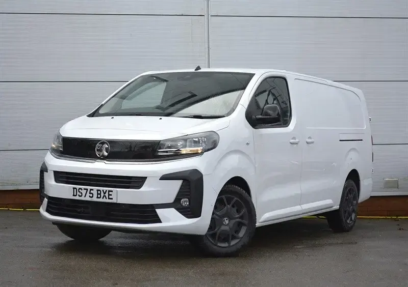 New Vauxhall Vivaro S 120 HP (88 kW) 2025 White MPV