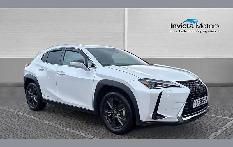 Used Lexus UX 250h 180 HP (132 kW) 2021 White SUV