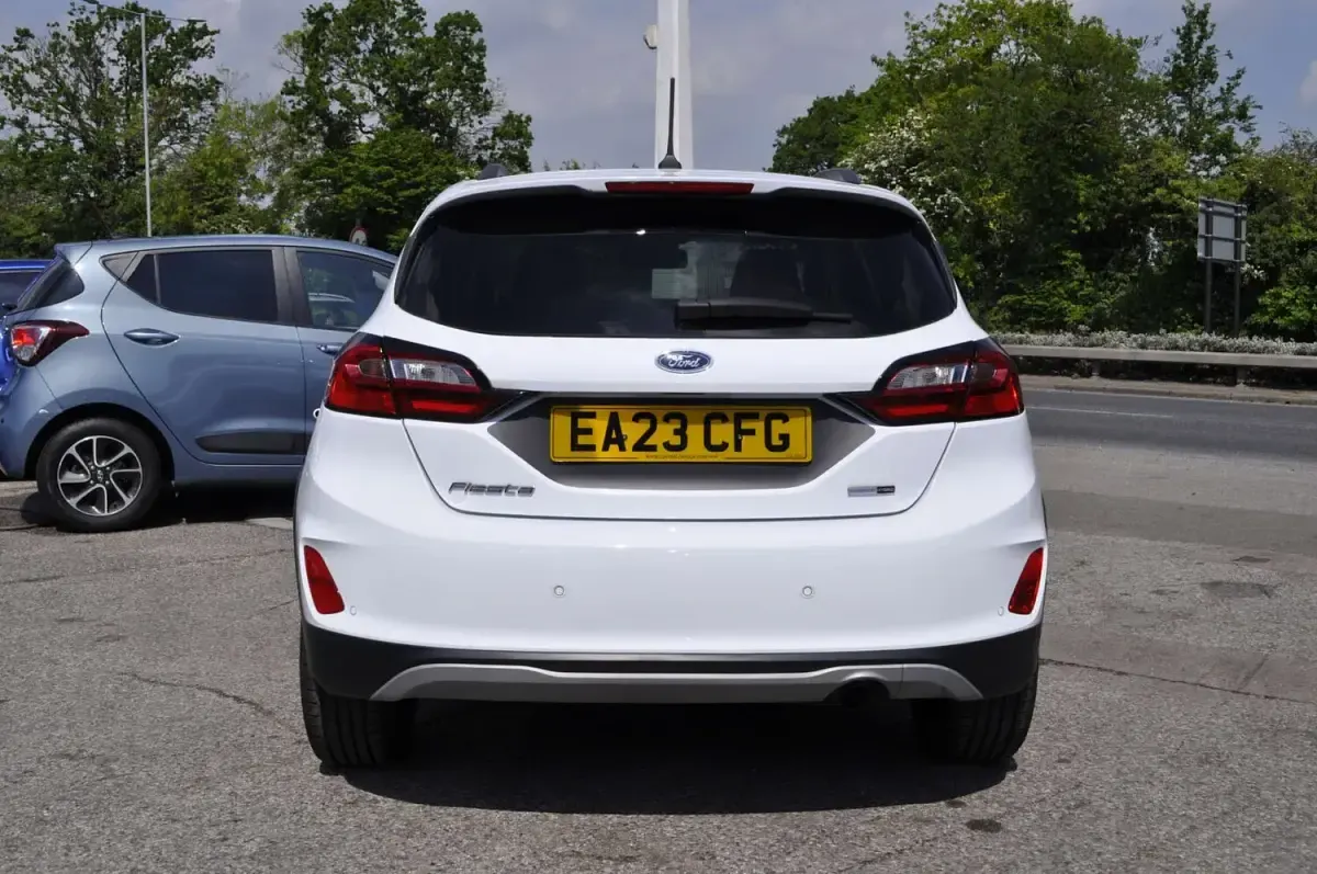 Used Ford T Active 2023 White Hatchback