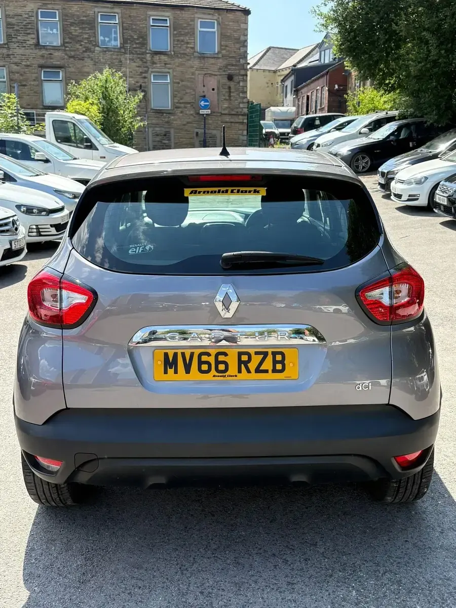 Used Renault Captur Dynamique 2016 Grey SUV