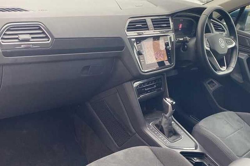 Image 2/4