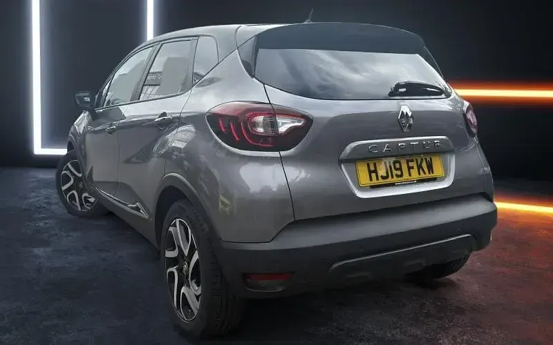 Used Renault Captur Iconic 150 HP (110 kW) 2019 SUV