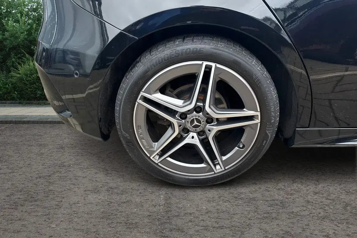 Used Mercedes A180 Executive 116 HP (85 kW) 2019 Black Hatchback