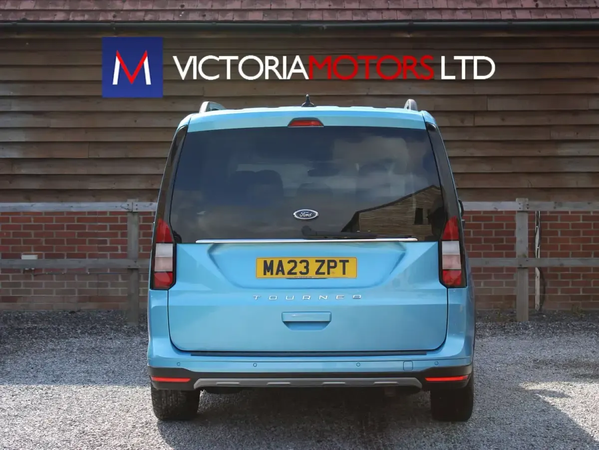 Used Ford Tourneo Connect Active 122 HP (89 kW) 2023 Blue MPV