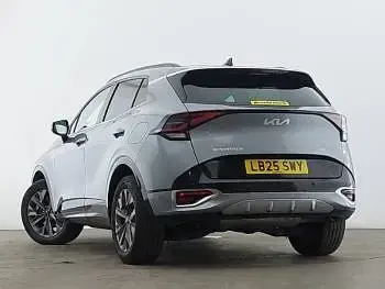 Usado Kia Sportage GT-Line 207 HP (152 kW) 2025 Prateado SUV