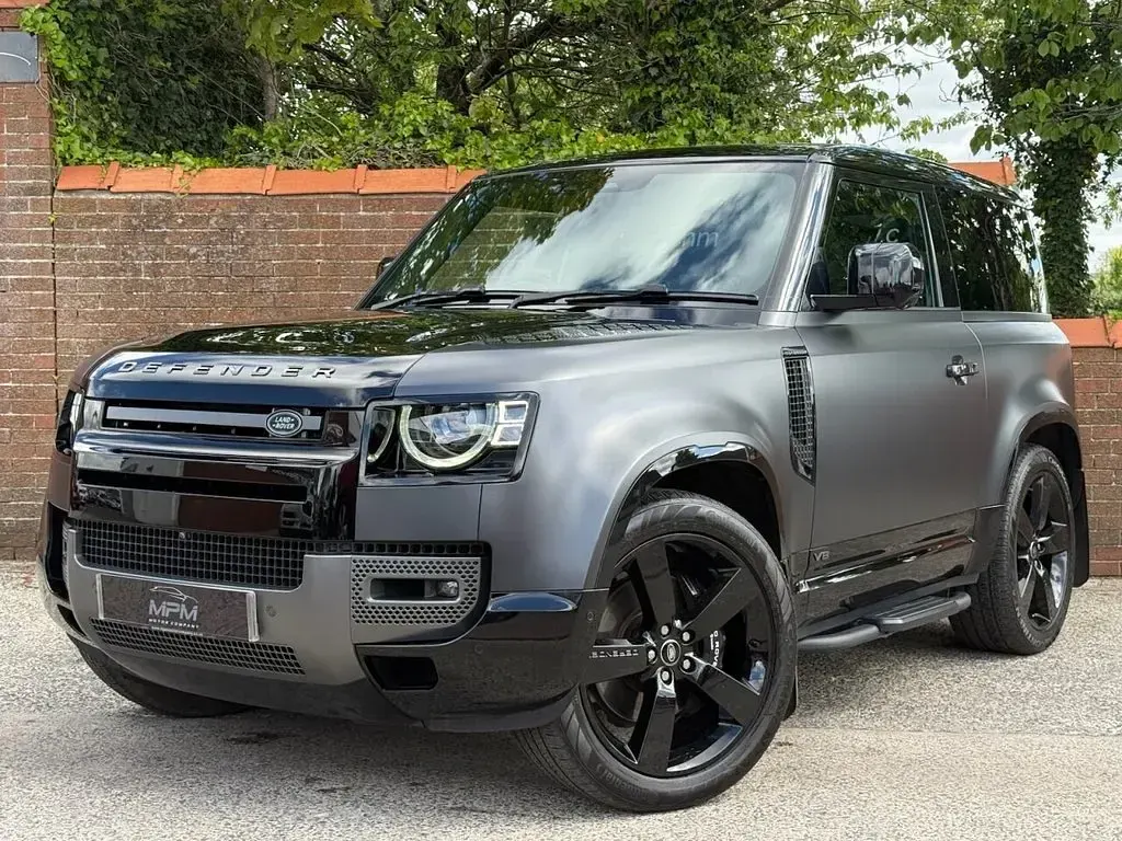 Used Land Rover Defender Carpathian Edition 525 HP (386 kW) 2022 Grey SUV