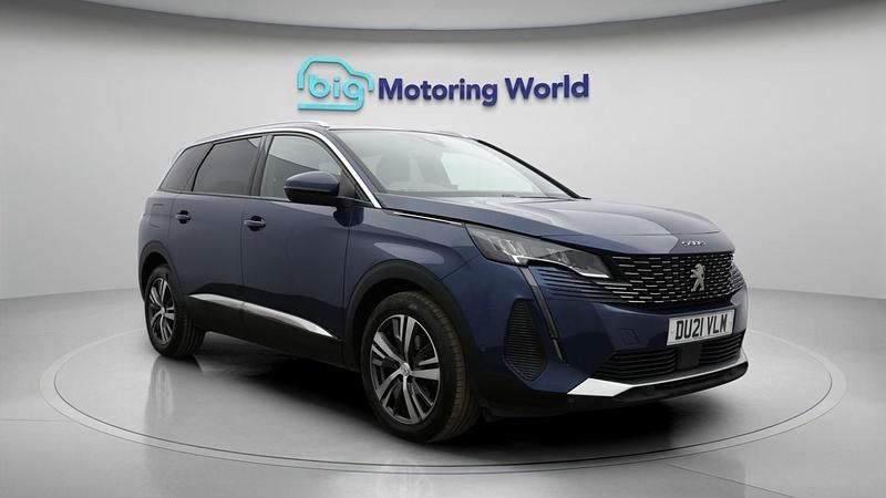 Used Peugeot 5008 Allure Premium 131 HP (96 kW) 2021 Blue SUV