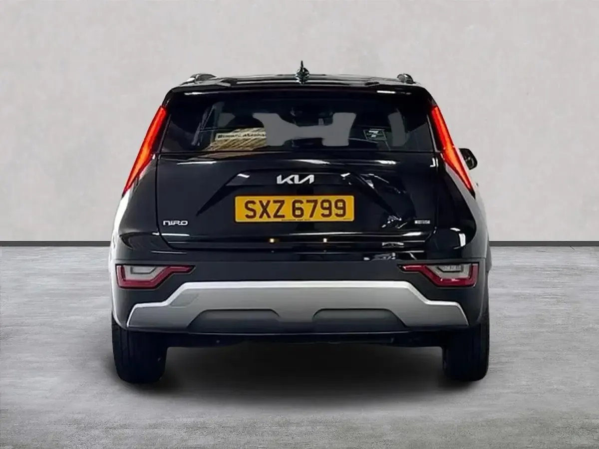 Used Kia Niro 2023 Black SUV
