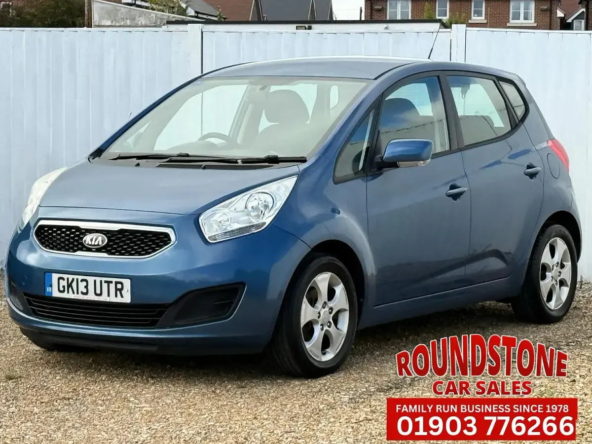 Used Kia Venga 90 HP (66 kW) 2013 Blue Hatchback