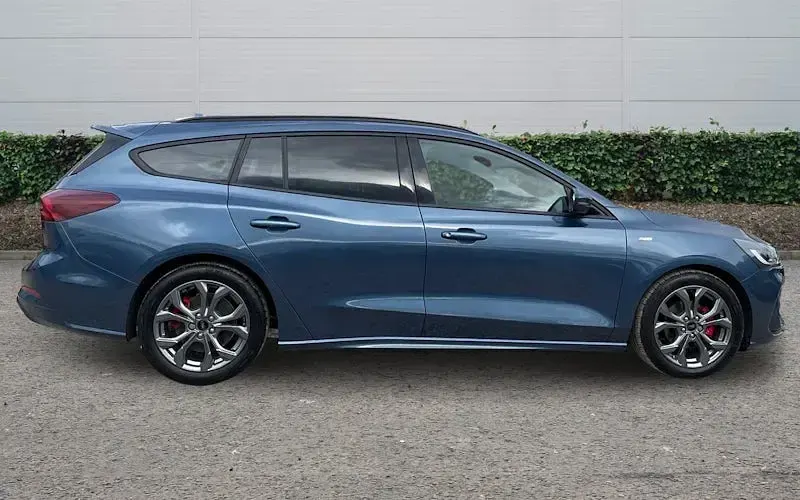 Used Ford Focus ST-Line 155 HP (114 kW) 2023 Estate