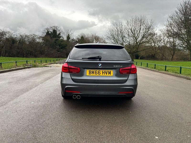 Begagnad BMW 320 M Sport 2016 Grå Kombi