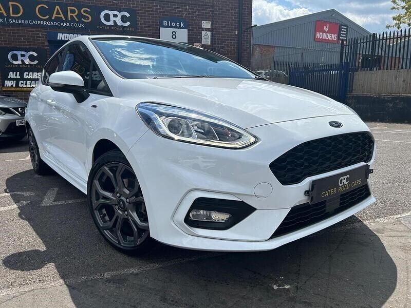 White Used 2019 Ford Fiesta ST-Line Hatchback | £7,795 (Fair price) - Image 1/4
