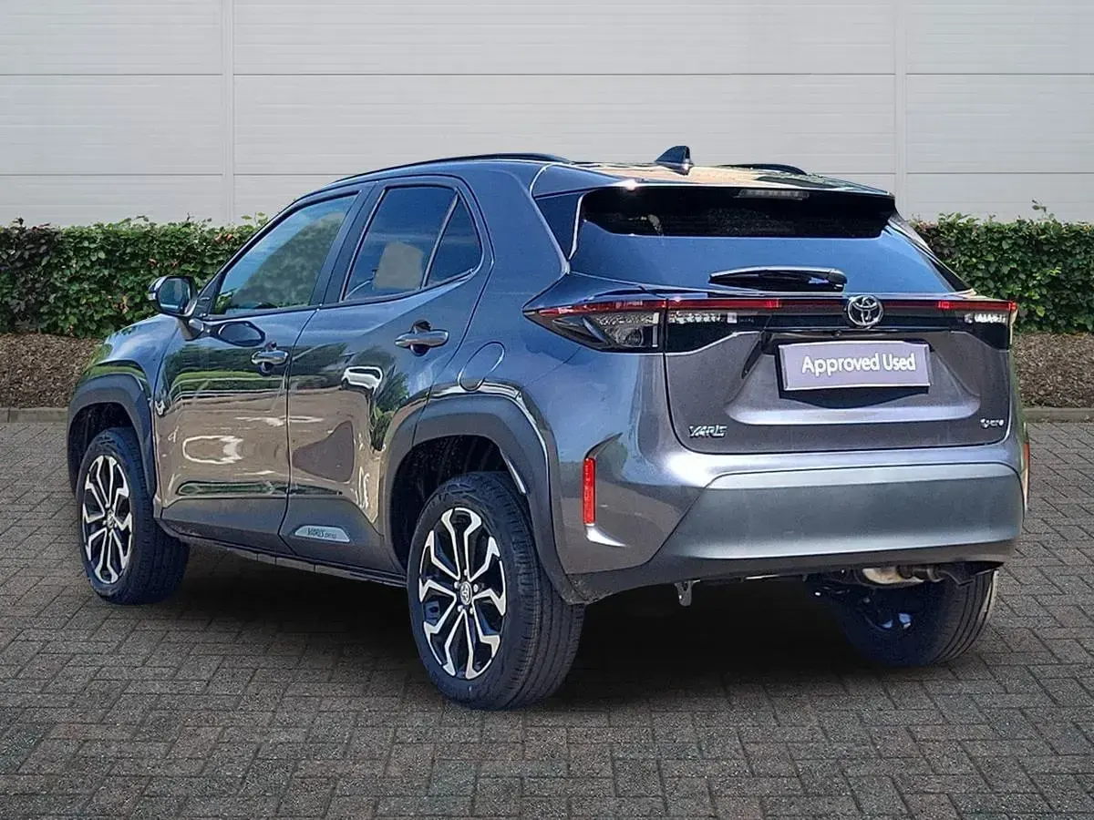 New Toyota Yaris Hybrid Design 2026 Grey Estate