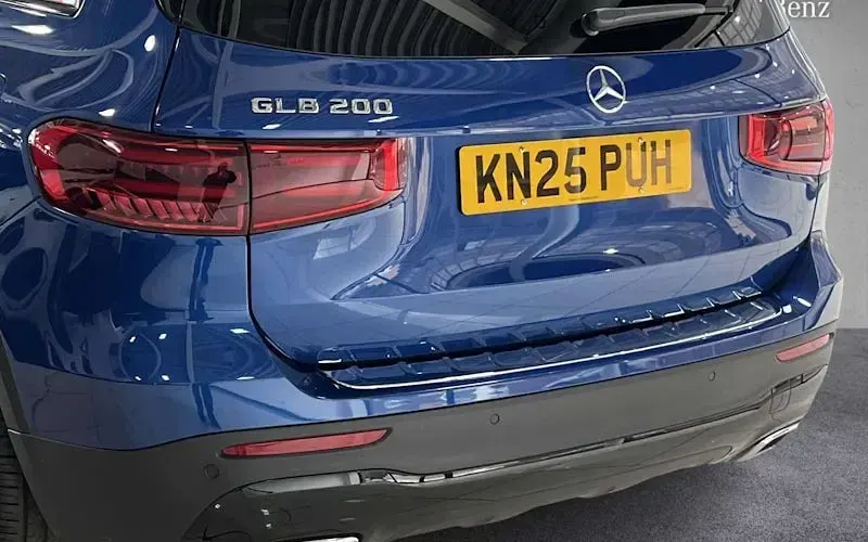 Used Mercedes GLB200 Executive 163 HP (119 kW) 2025 Blue SUV