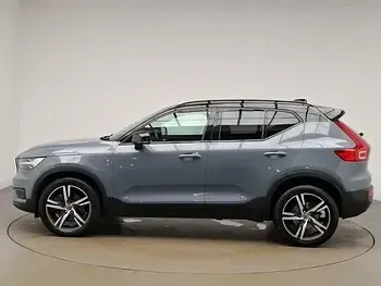Used Volvo XC40 R-Design 211 HP (155 kW) 2021 Grey SUV