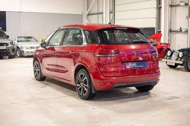 Used Citroën C4 Picasso Feel 120 HP (88 kW) 2016 Red MPV