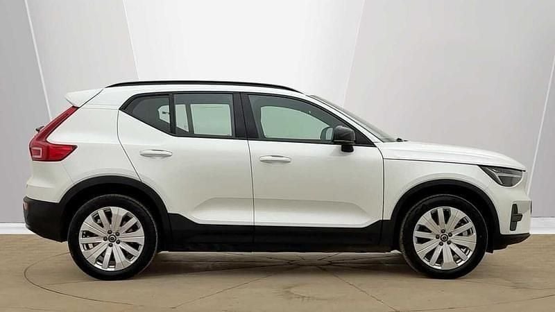 Used Volvo EX40 Core 185 kW (252 HP) 2025 SUV