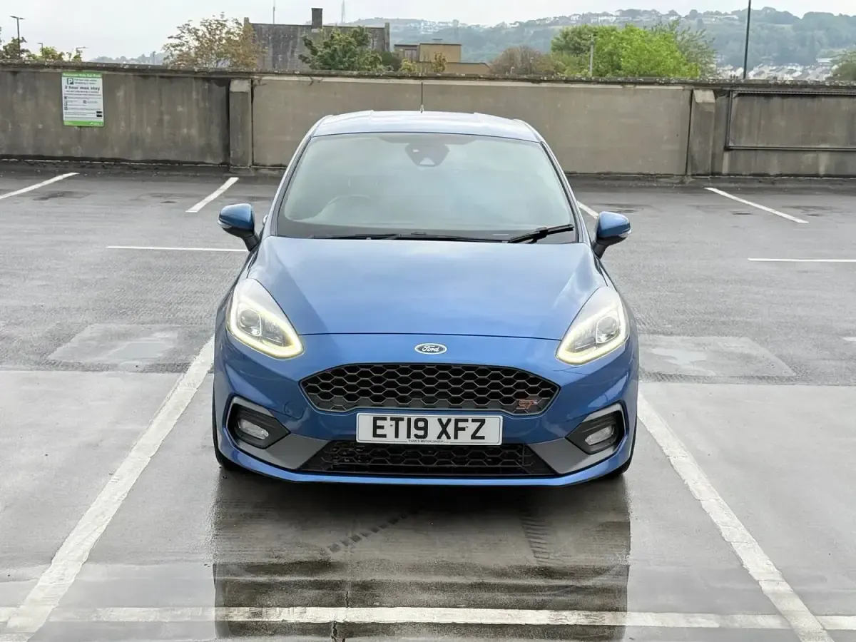 Used Ford Fiesta ST 200 HP (147 kW) 2019 Blue Hatchback