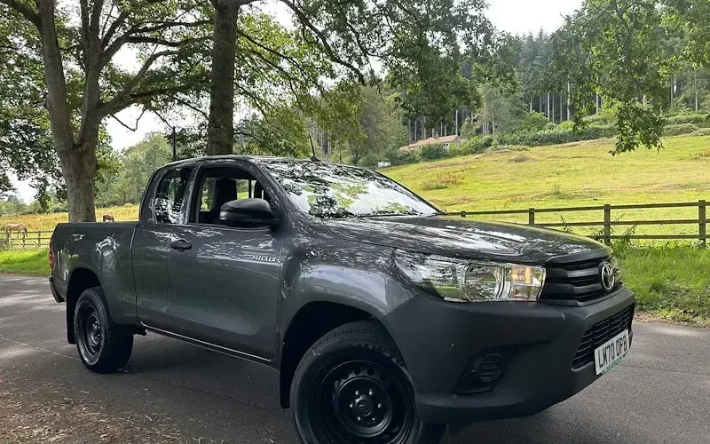 Used Toyota HiLux Active 150 HP (110 kW) 2020 Pickup