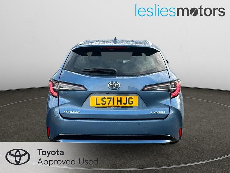 Used Toyota Corolla 122 HP (89 kW) 2021 Blue Estate