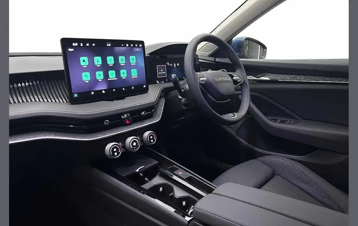 Nuevo Skoda Superb SE L 150 CV (110 kW) 2026 Azul Utilitario