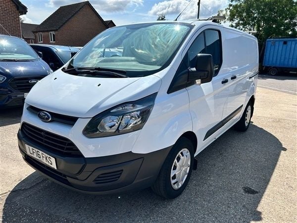 White Used 2016 Ford Transit Custom | £8,000 (Super price) - Image 1/1
