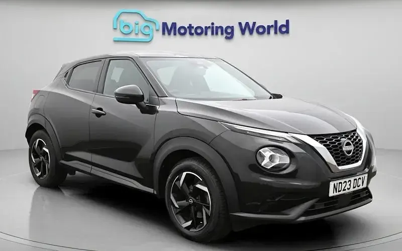 Używany Nissan Juke N-Connecta 114 KM (83 kW) 2023 SUV