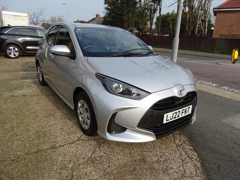 Used Toyota Yaris 2026 White Hatchback