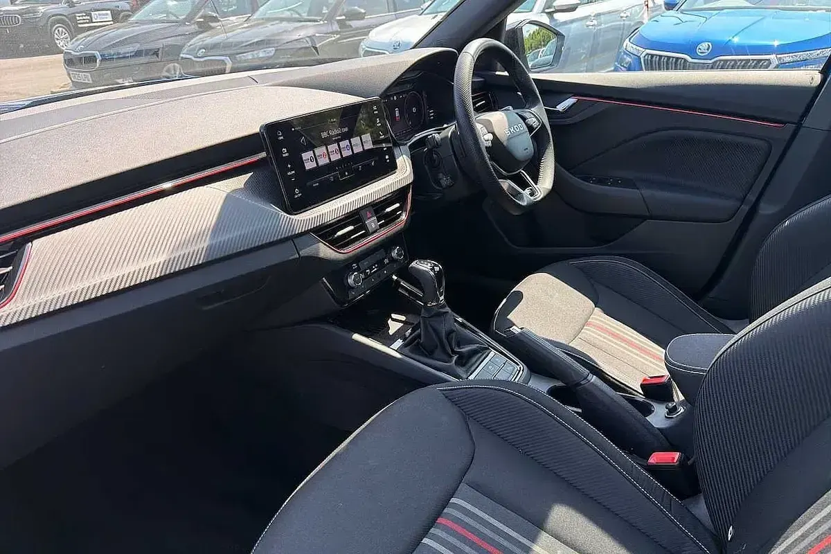 Used Skoda Kamiq Monte Carlo 150 HP (110 kW) 2025 Blue SUV